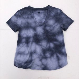 Cut-out t-shirt